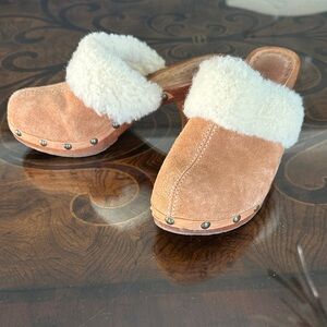 Gianni Bini Tan Suede Mules with Cream Fur Trim